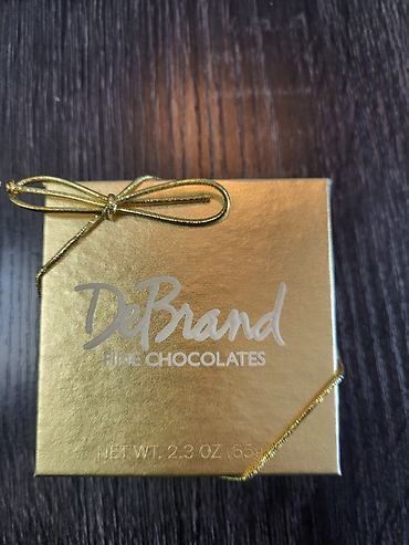 DeBrand Chocolates 4 Pieces